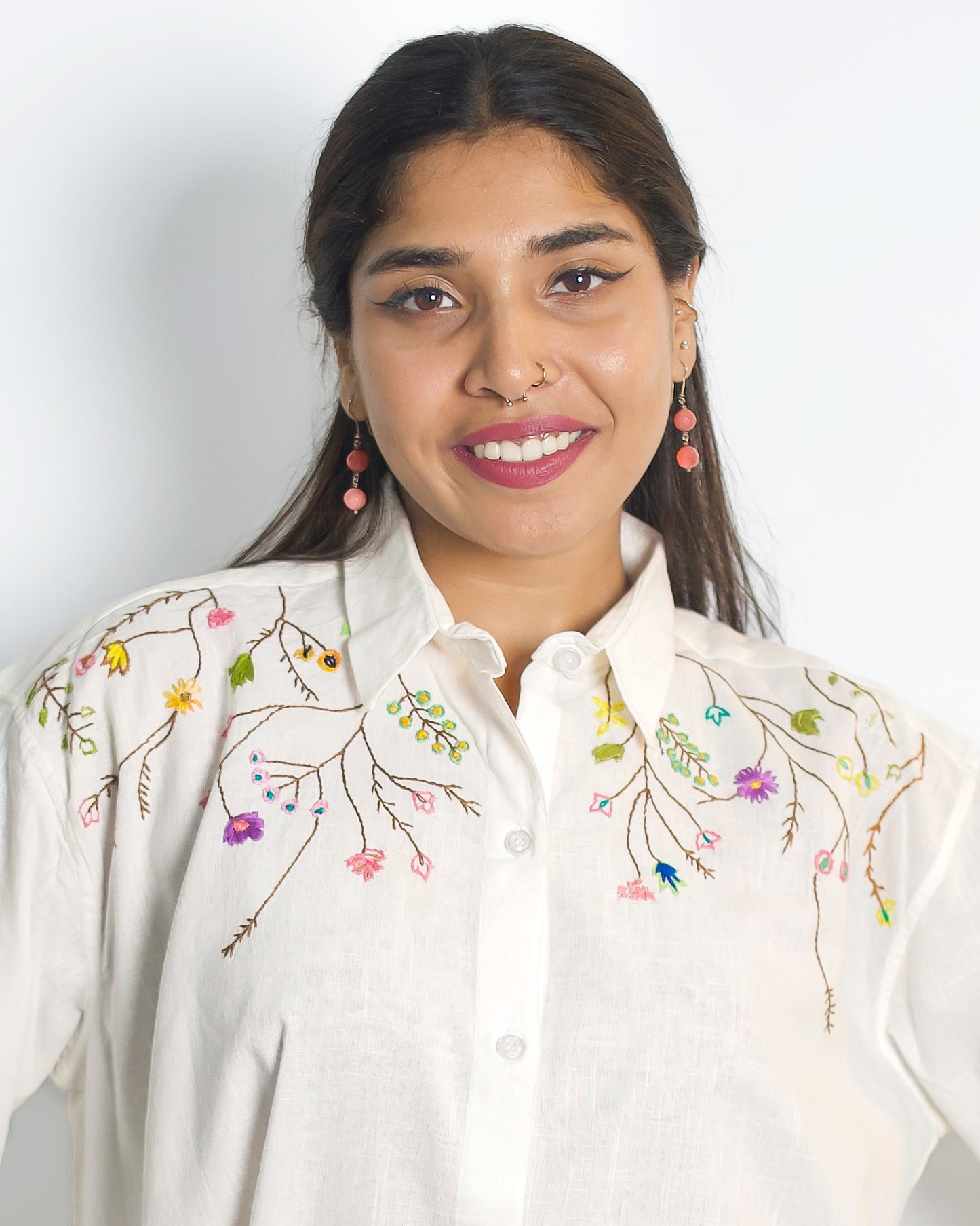 Oversized Embroided White Linen Shirt (Branch)
