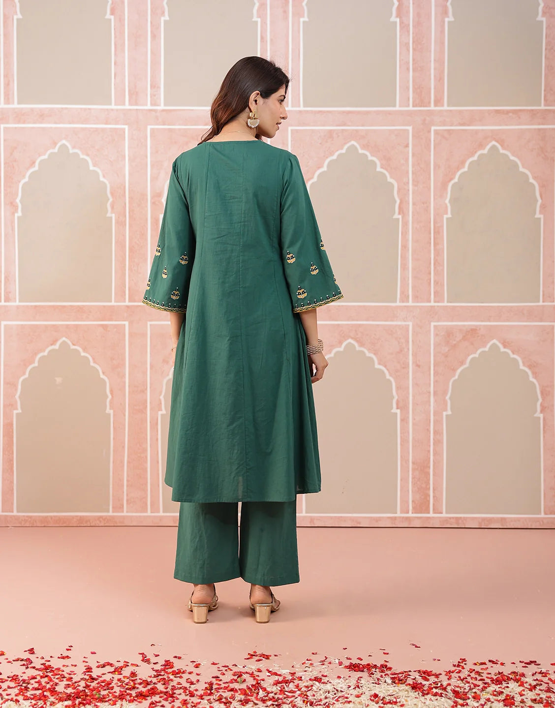 Gulbahar purple floral embroidered kurta set