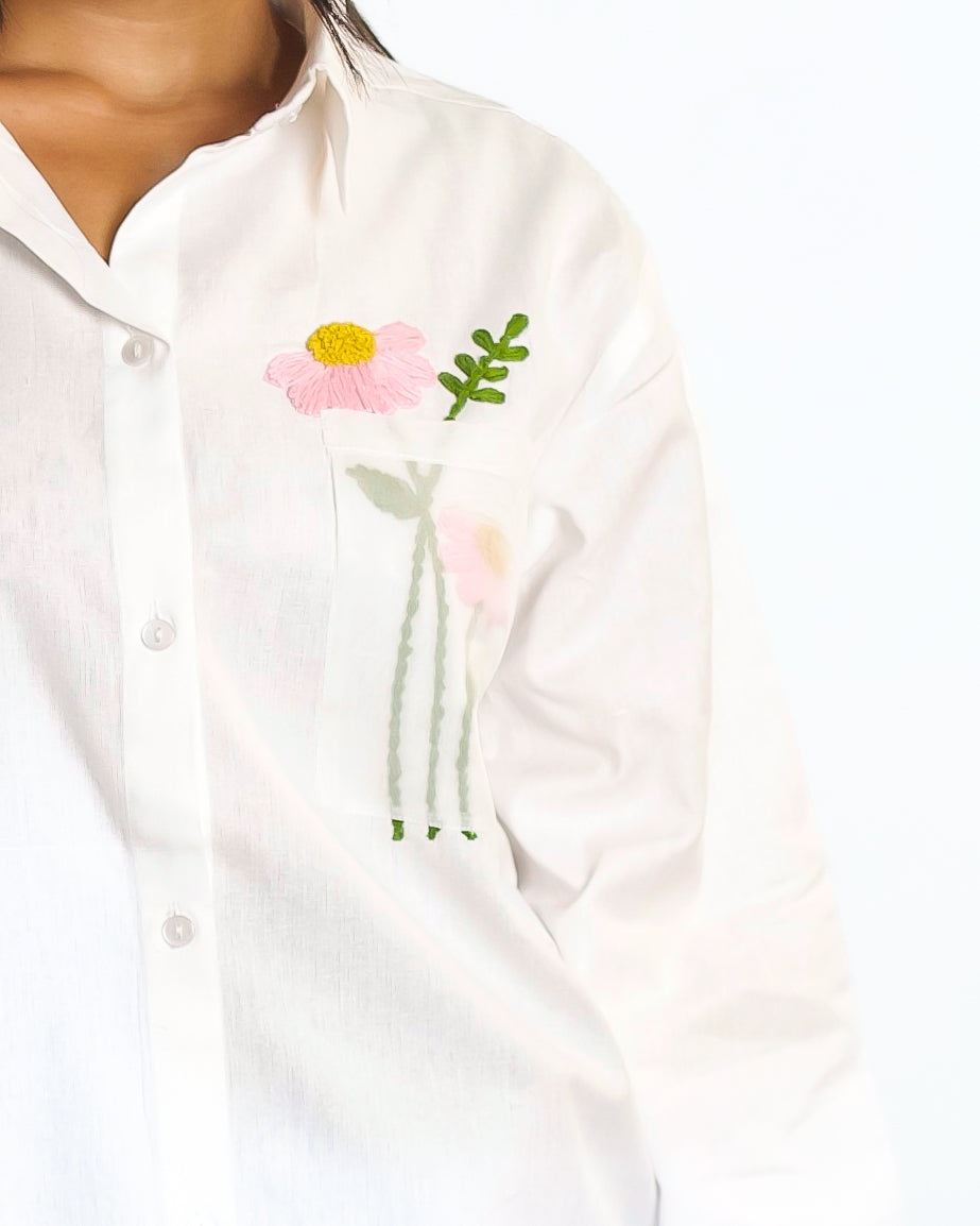 Oversized Embroided White Linen Shirt (Flower)
