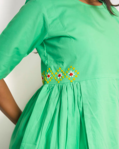 Relaxed Fit Cotton Hand Embroidered Co-Ord Set (Green)