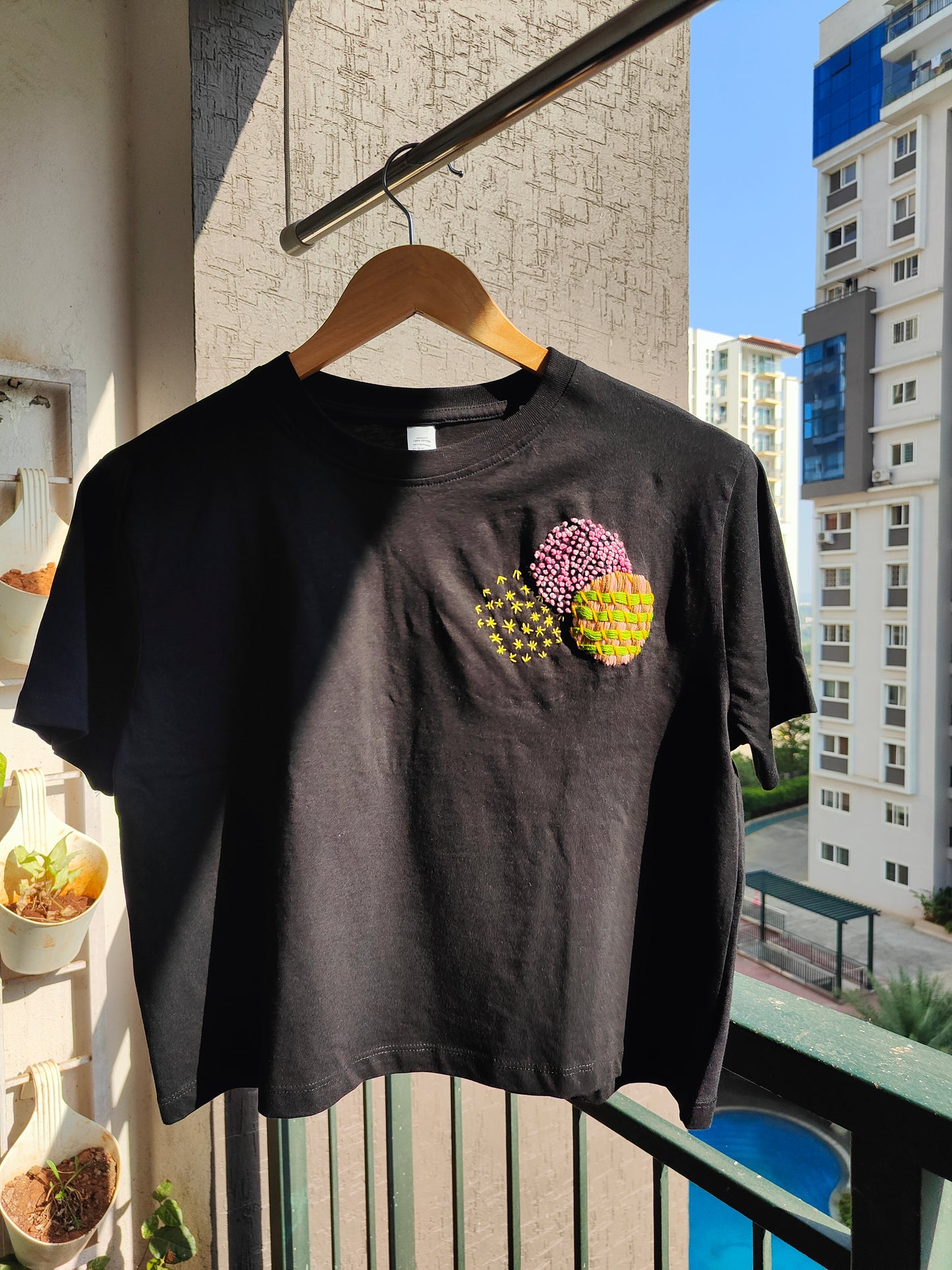 Crop Embroided Black T-Shirt (Balls)