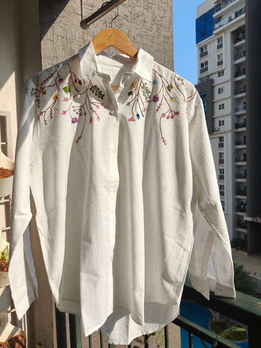 Oversized Embroided White Linen Shirt (Branch)